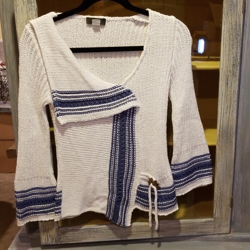 Belamie Knit white and Blue Sweater M A72